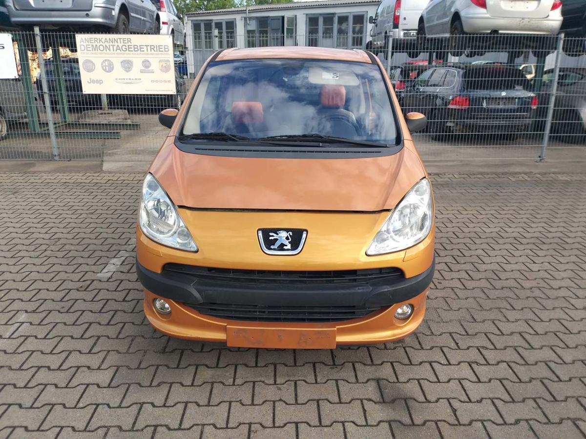 Peugeot 1007 original Rücklicht Rückleuchte Schlussleuchte rechts Bj.2005